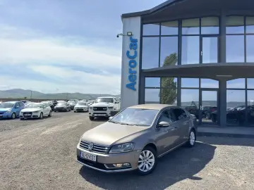 Volkswagen Passat    1.4 TSI    Navigatie    Scaune ventilat