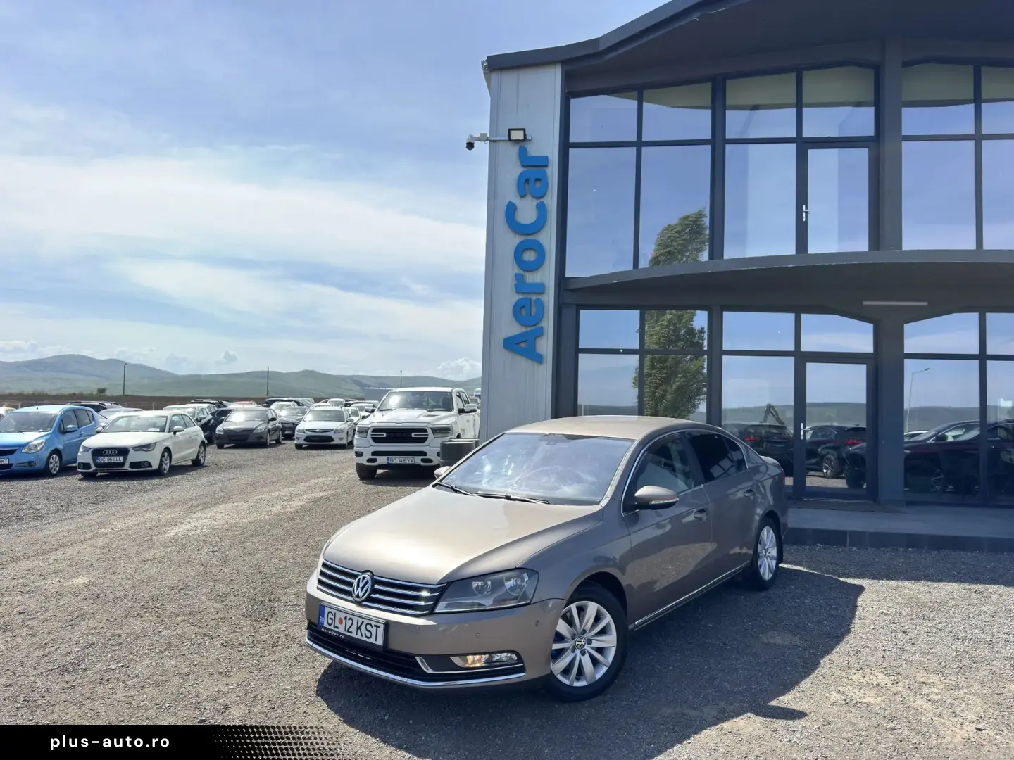 Volkswagen Passat    1.4 TSI    Navigatie    Scaune ventilat
