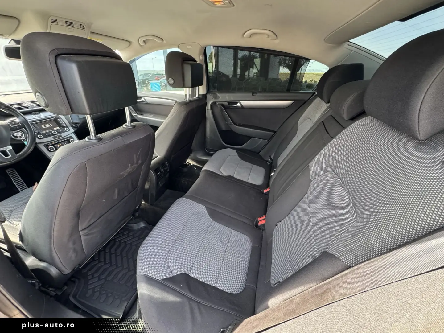 Volkswagen Passat    1.4 TSI    Navigatie    Scaune ventilat