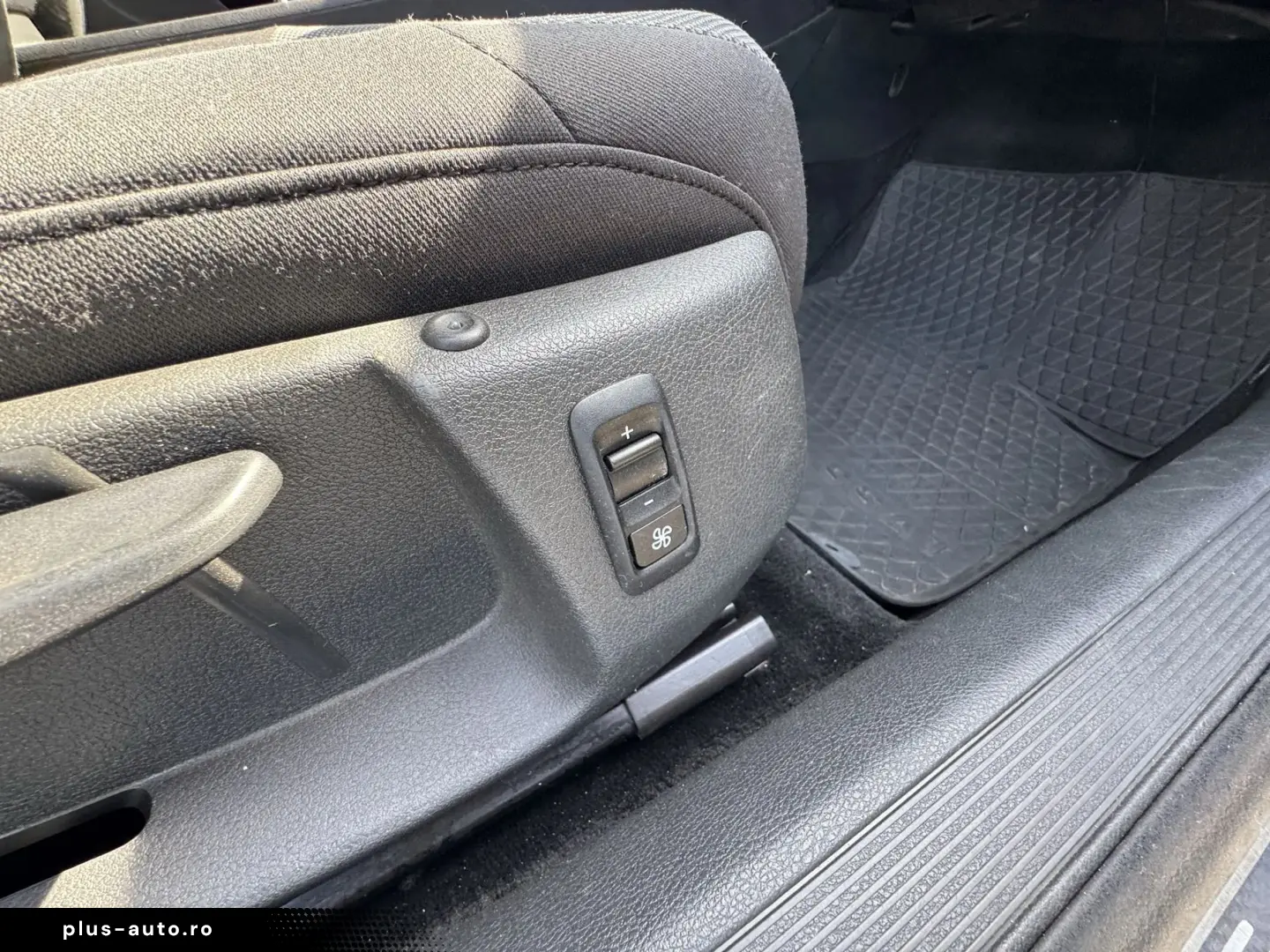 Volkswagen Passat    1.4 TSI    Navigatie    Scaune ventilat