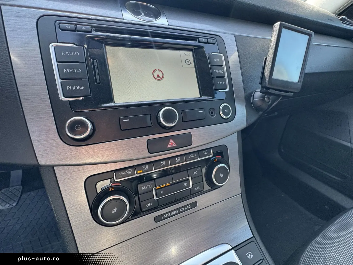 Volkswagen Passat    1.4 TSI    Navigatie    Scaune ventilat