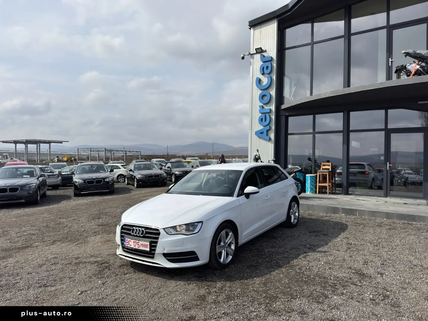 Audi A3 Sportback    Automat    Navigatie    Scuane incalzit