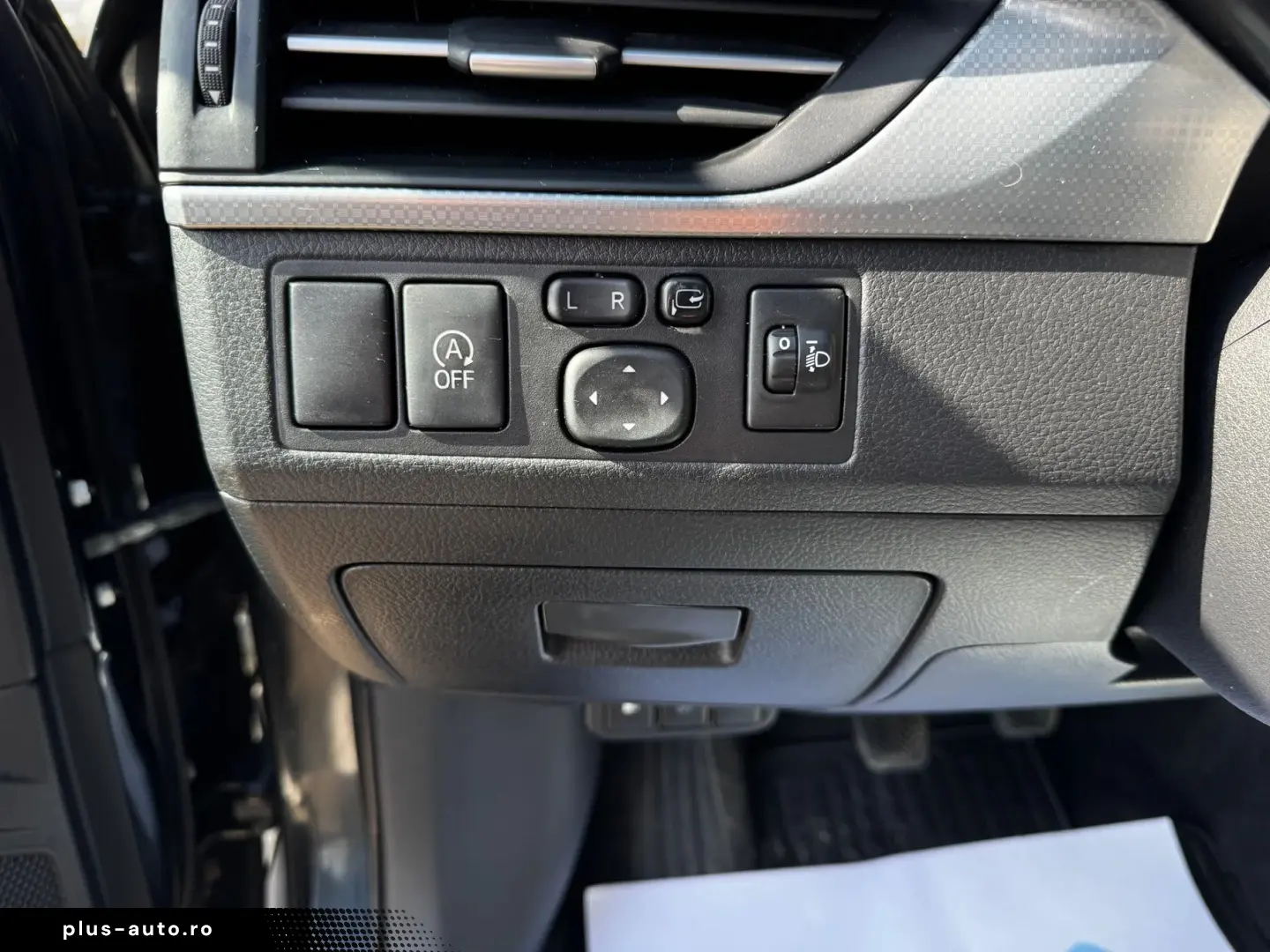 Toyota Avensis    2.0d    Navigatie    Scaune incalzite