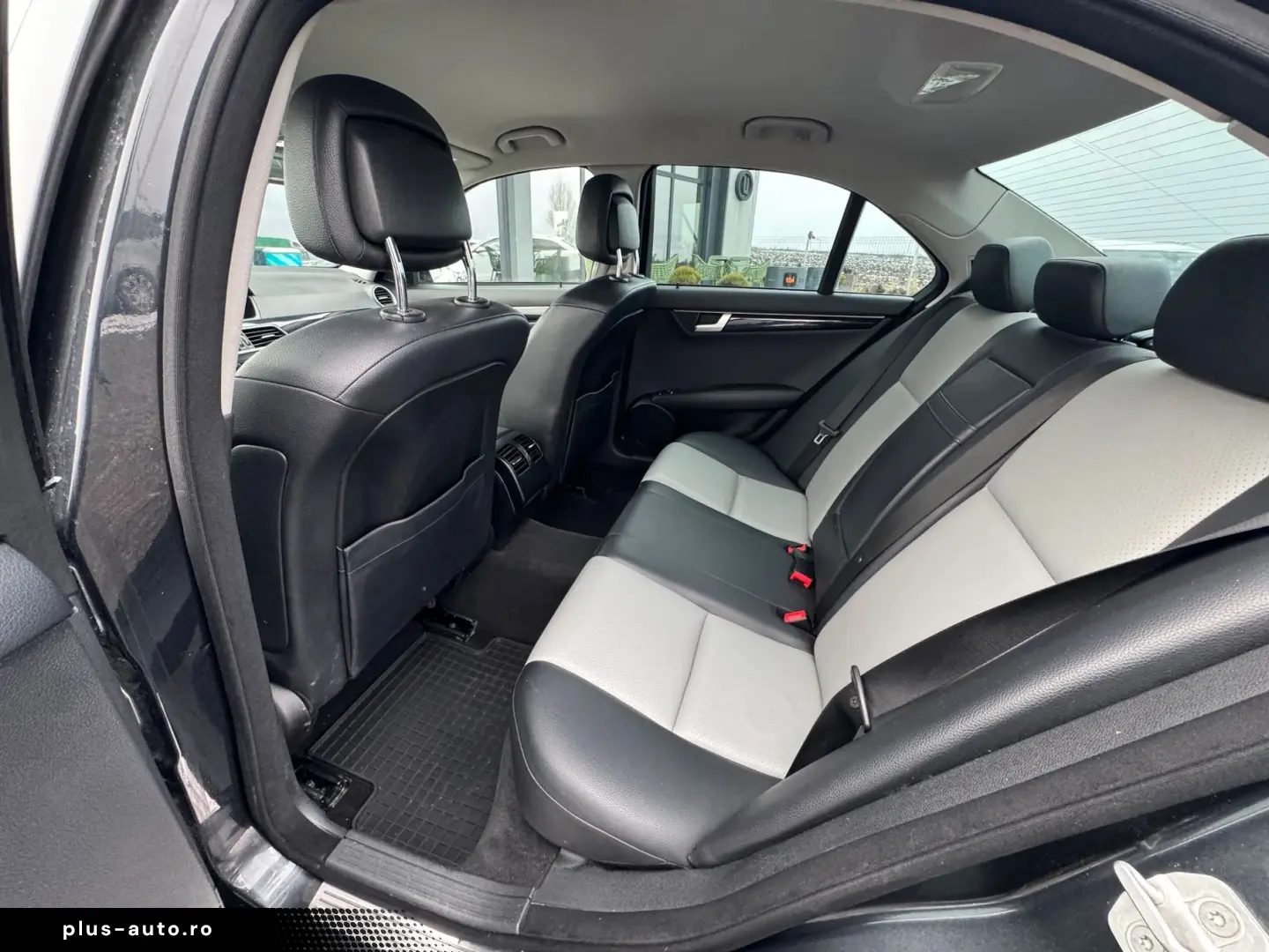 Mercedes-Benz C180 CDI    2.2d    Automat    Piele