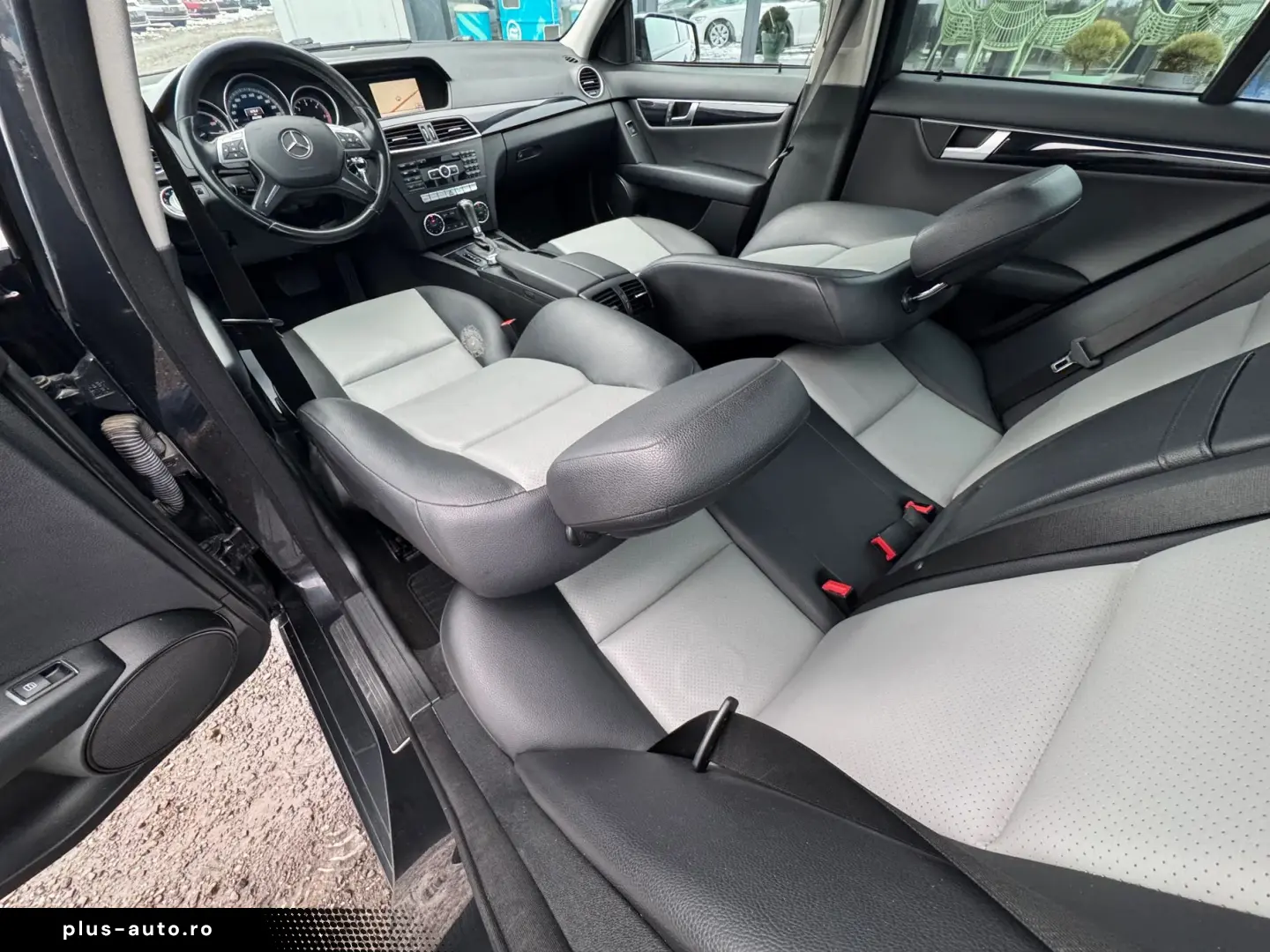 Mercedes-Benz C180 CDI    2.2d    Automat    Piele