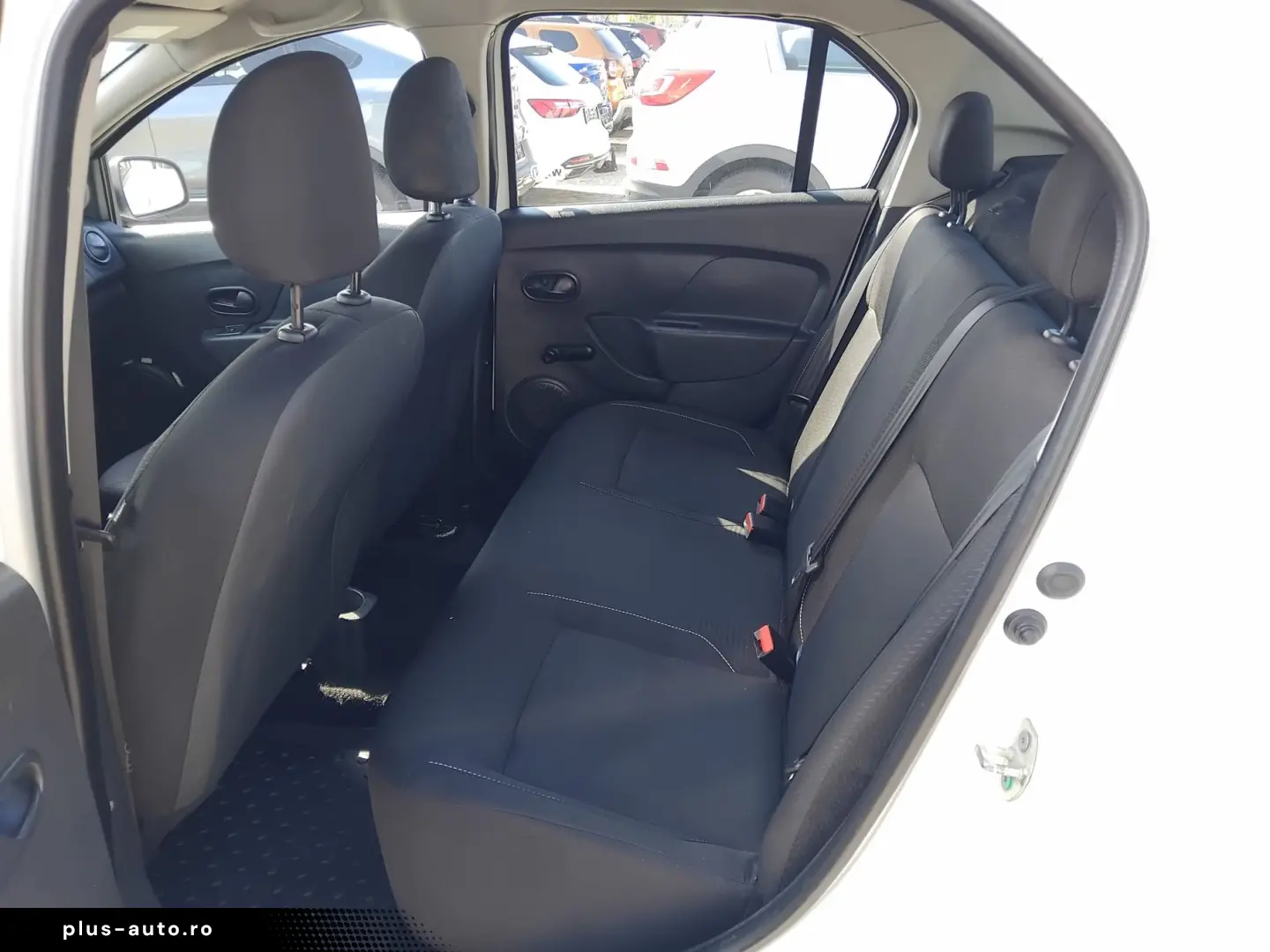 DACIA Logan 2018 — imagine 9