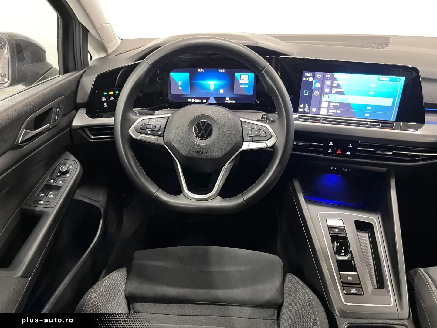 VOLKSWAGEN Golf 2021 — imagine 37