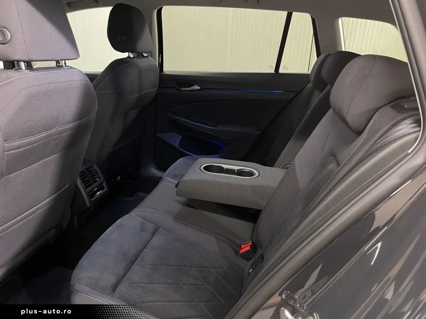 VOLKSWAGEN Golf 2021 — imagine 43
