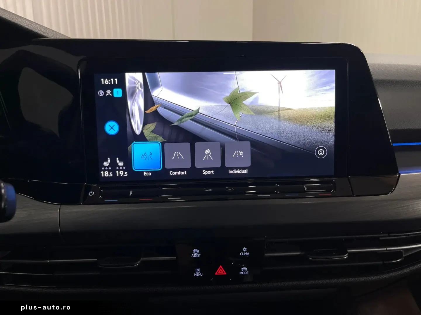 VOLKSWAGEN Golf 2021 — imagine 49