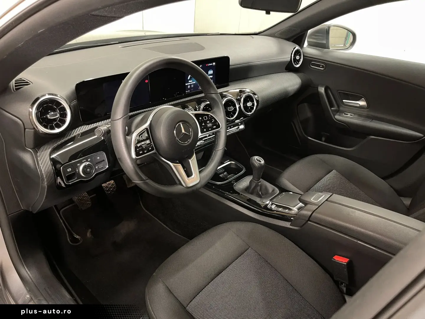 Mercedes-Benz Cla-200