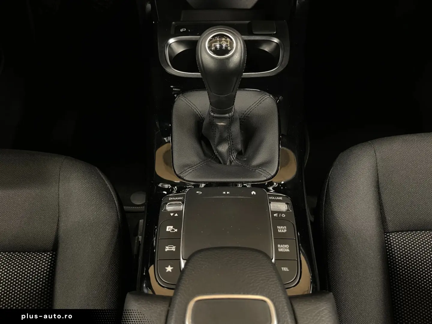 Mercedes-Benz Cla-200