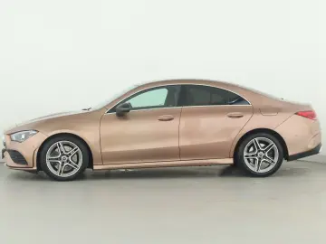 MERCEDES-BENZ CLA 250 AMG LED Sound Navi Sitzhzg Kam…