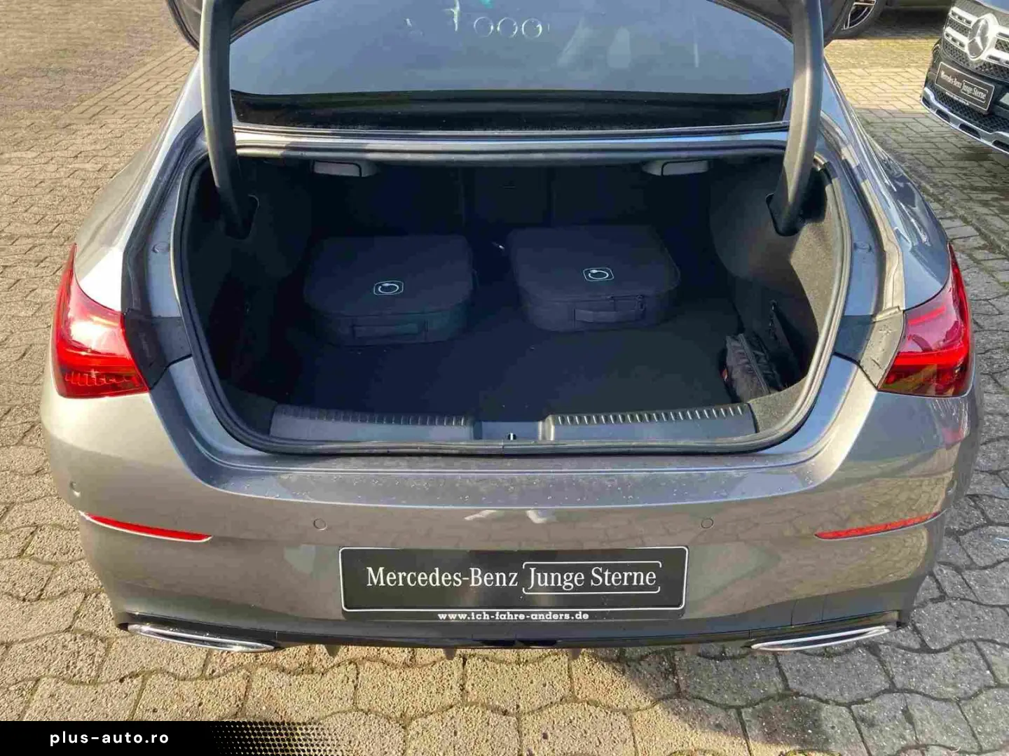 MERCEDES-BENZ CLA 250 e AMG DISTR. LED Night Kam Amb&hellip;