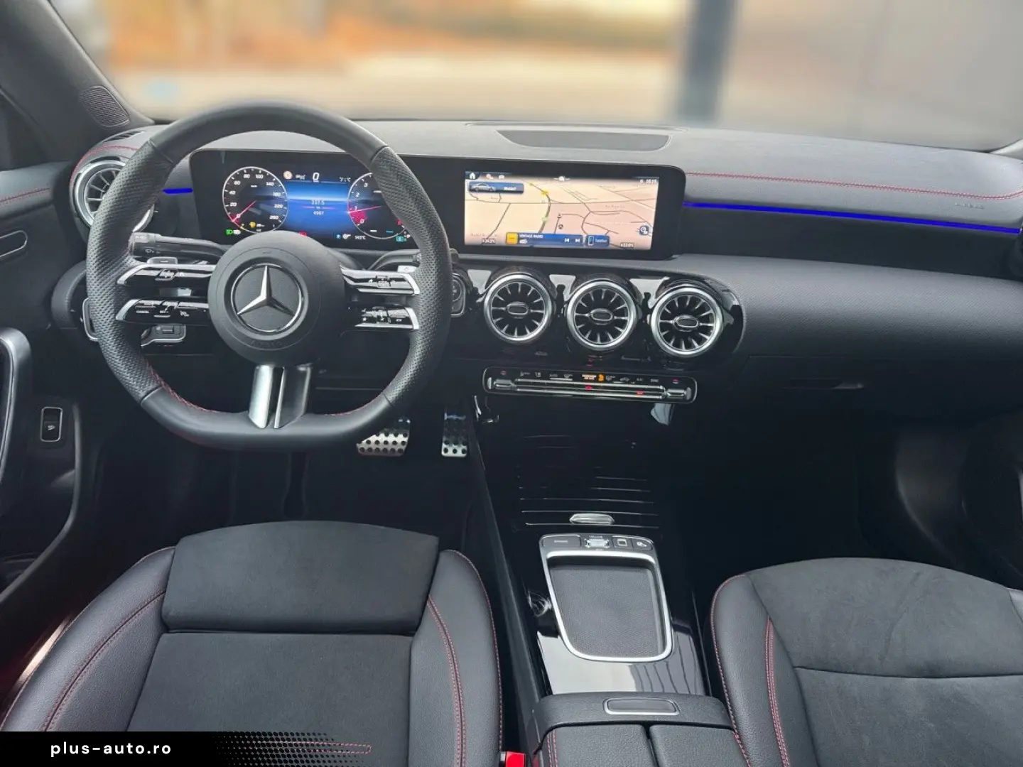 MERCEDES-BENZ CLA 200 Edition AMG NIGHT HANDS-FREE PARK 360