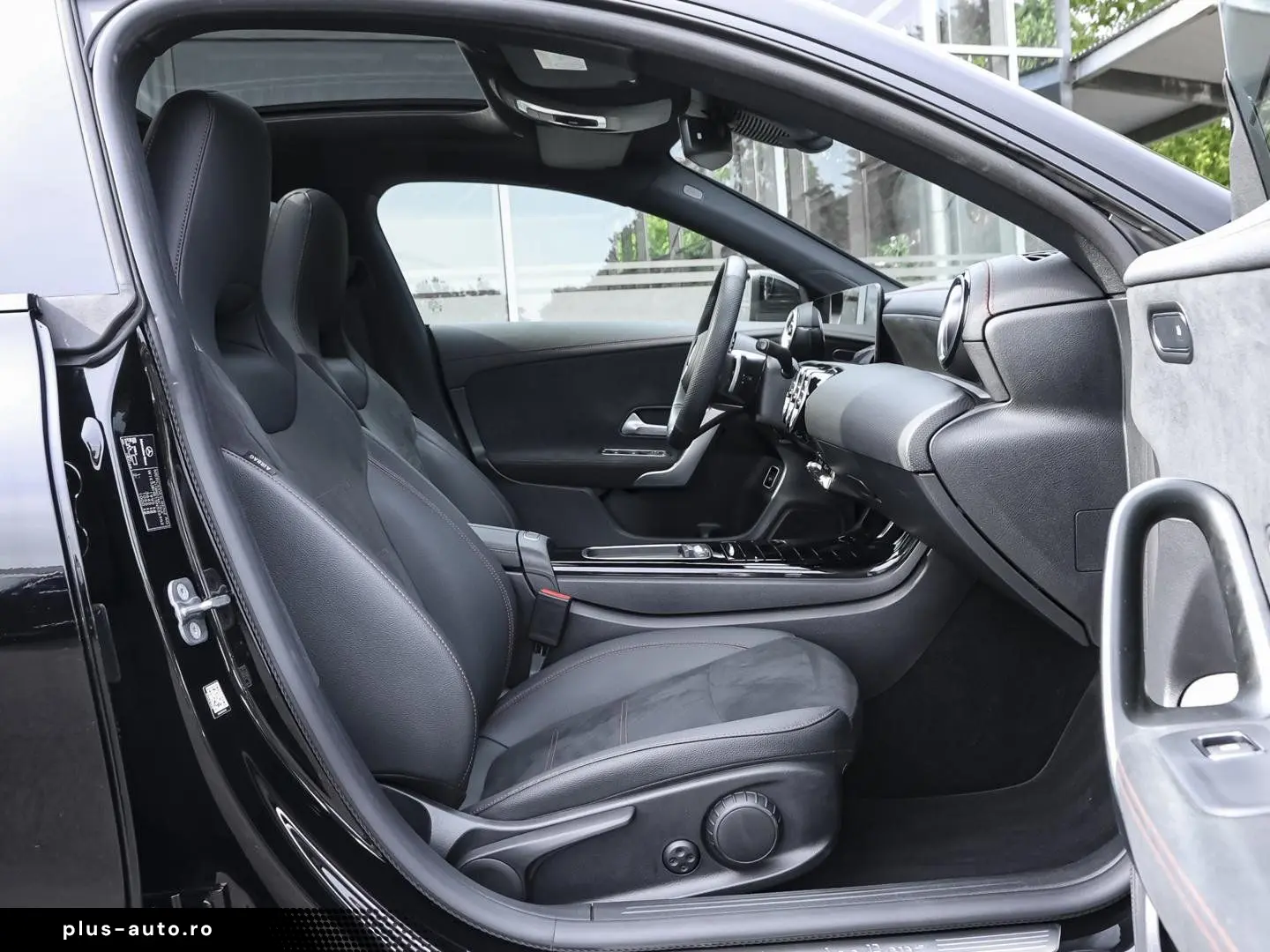 MERCEDES-BENZ CLA 200 AMG Night Panorama 19  Ambient&hellip;