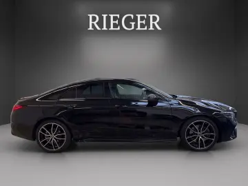 MERCEDES-BENZ CLA 200 d AMG DynLicht NIGHT Alarm Spu…
