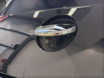 MERCEDES-BENZ CLA 200 d AMG DynLicht NIGHT Alarm Spu…