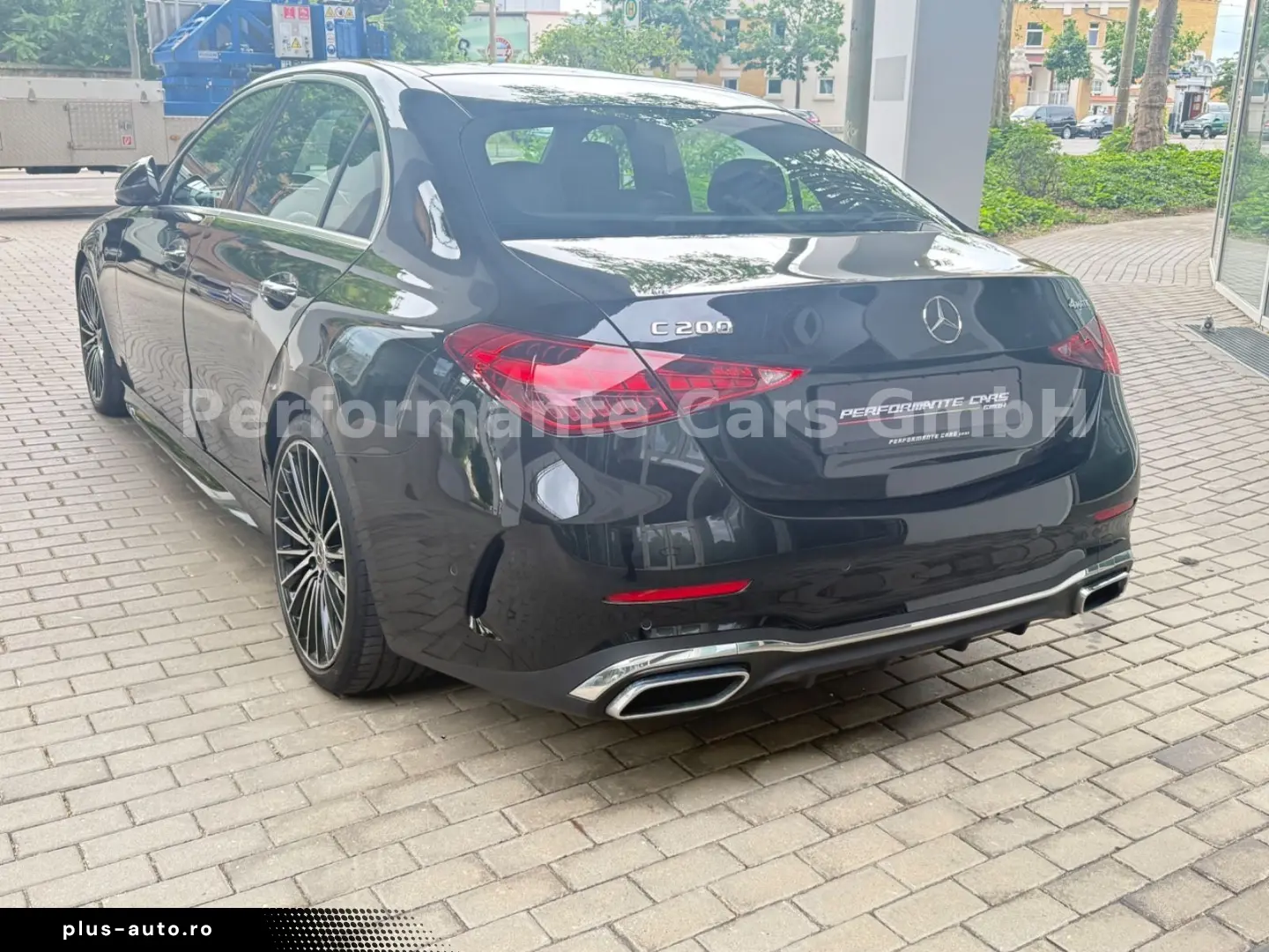 MERCEDES-BENZ C 200 C Limousine-4Matic-AMG-Paket
