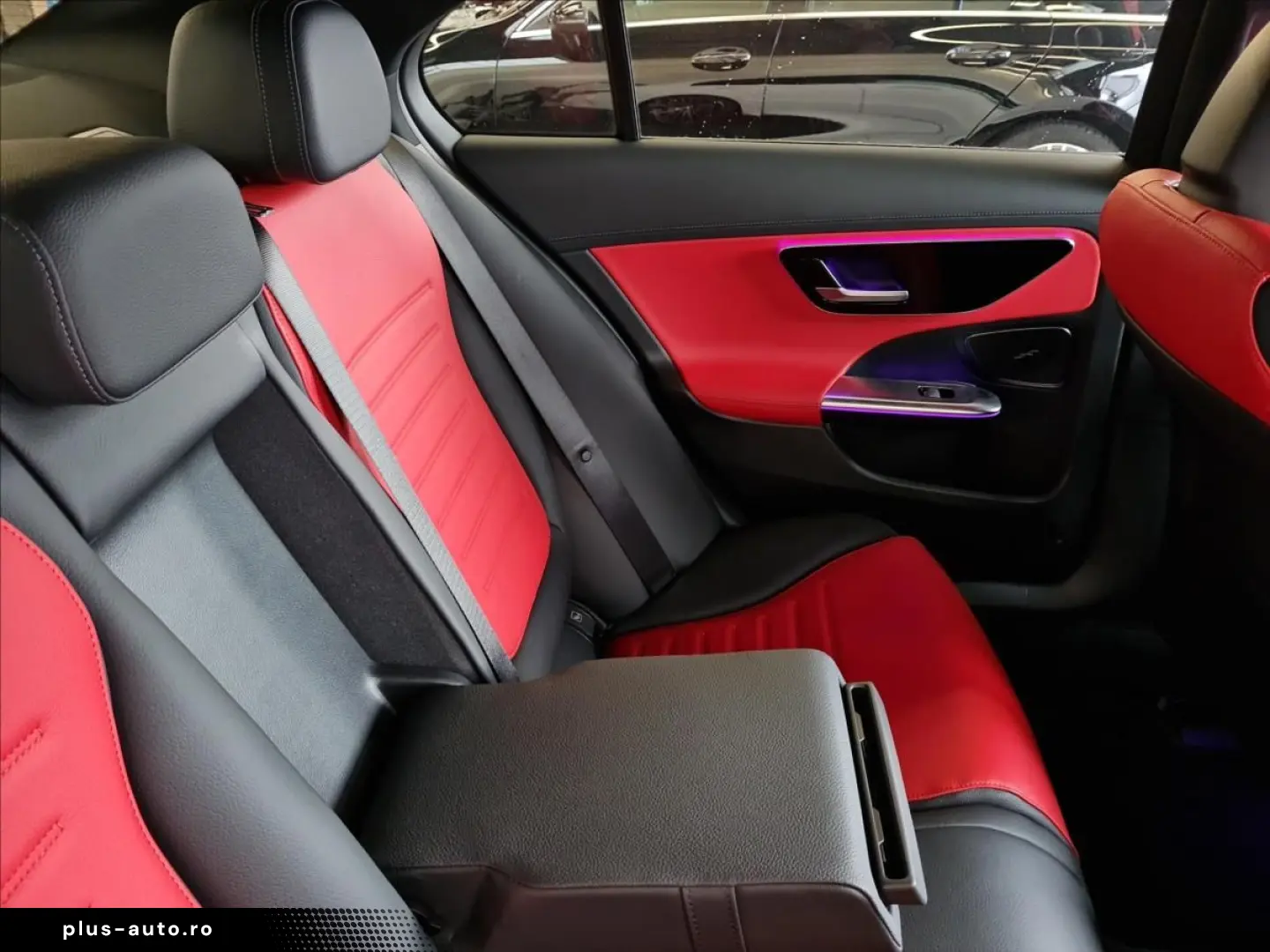 MERCEDES-BENZ Třídy C C 220 d 4MATIC AMG Style Edition