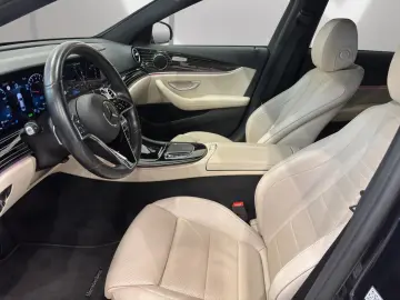 MERCEDES-BENZ E 300 e 4M AMG EX. BUSI RFK PUBLIC MBU…