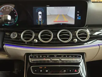 MERCEDES-BENZ E 300 e 4M AMG EX. BUSI RFK PUBLIC MBU…
