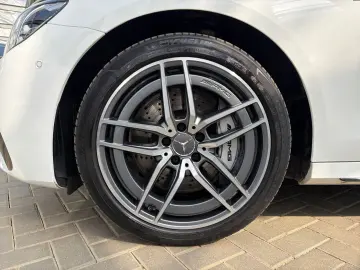 MERCEDES-BENZ E 53 AMG 4M  AHK HEAD-UP 360KAM STANDH…