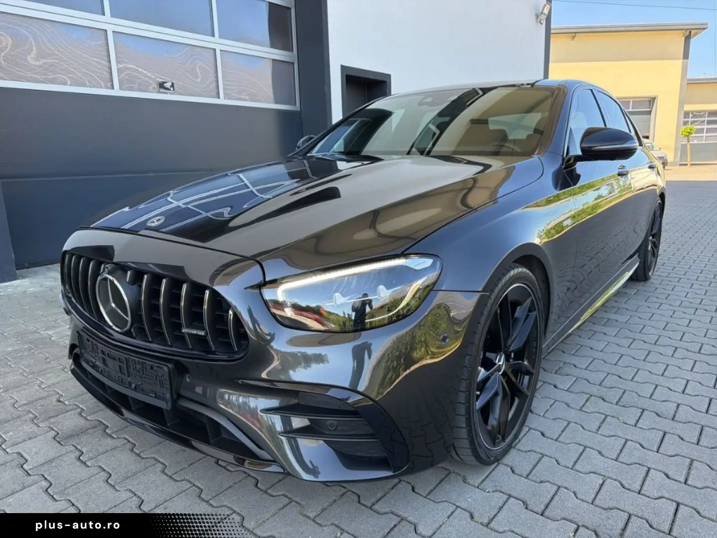 MERCEDES-BENZ E 53 AMG 4Matic   Luft HUD AHK NAVI BURMESTER