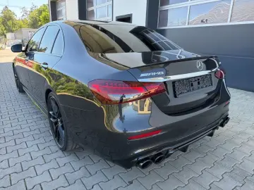 MERCEDES-BENZ E 53 AMG 4Matic   Luft HUD AHK NAVI BURMESTER