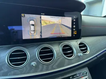 MERCEDES-BENZ E 53 AMG 4Matic   Luft HUD AHK NAVI BURMESTER