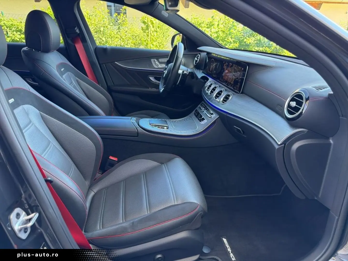 MERCEDES-BENZ E 53 AMG 4Matic   Luft HUD AHK NAVI BURMESTER