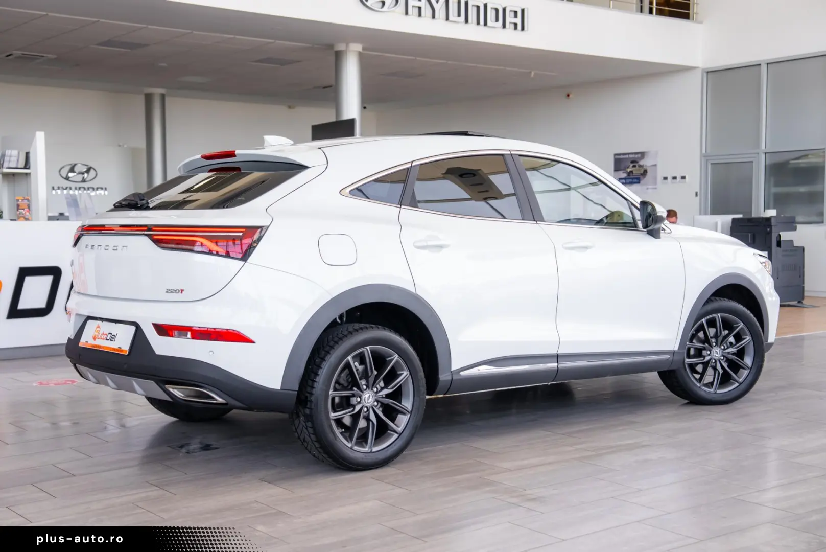 DFSK FENGON5 Glory F5 1.5 Turbo CVT