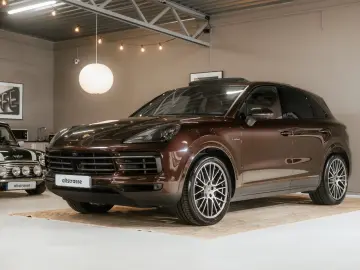 PORSCHE Cayenne E-Hybrid Platinum Edition