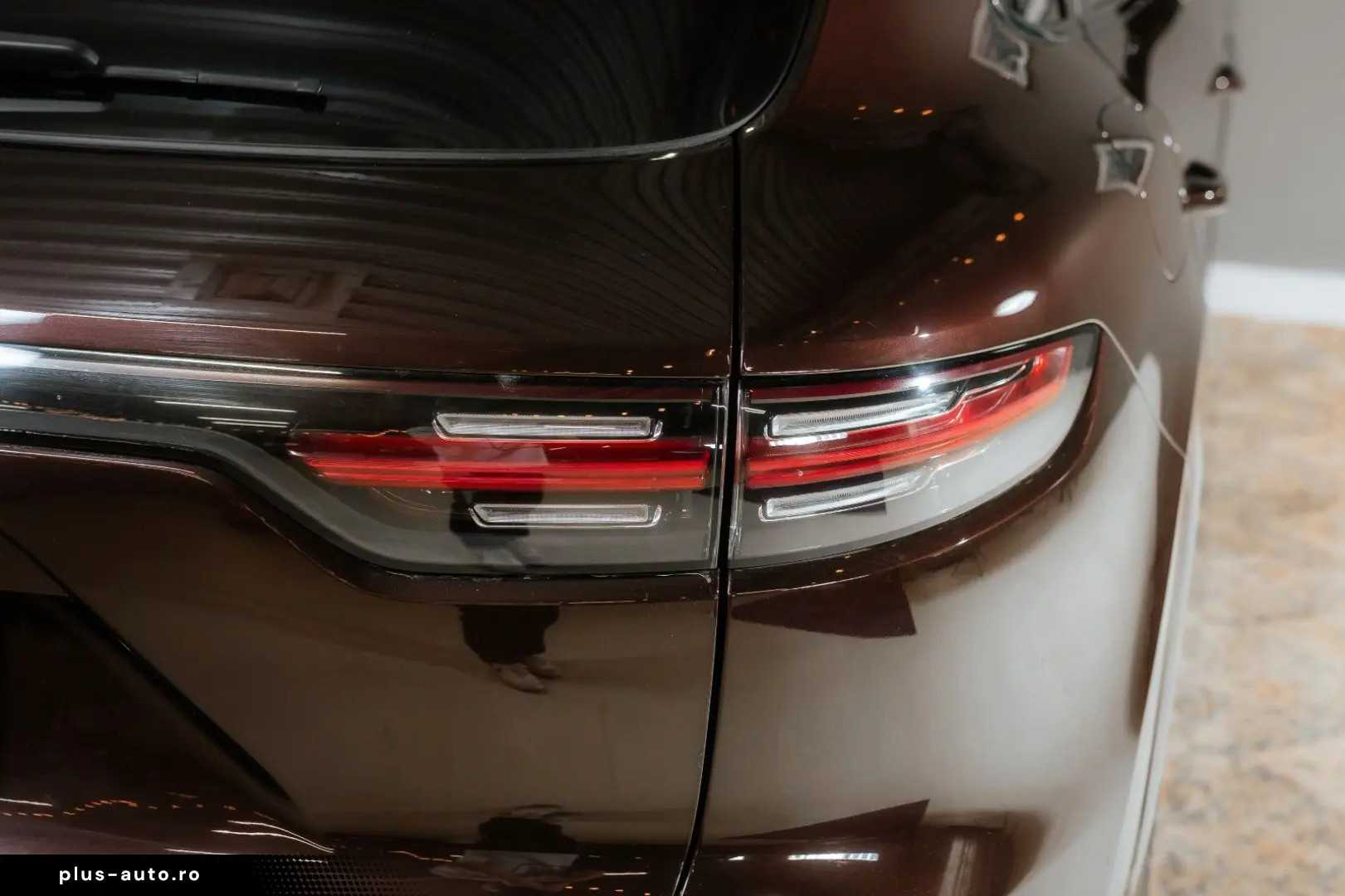 PORSCHE Cayenne E-Hybrid Platinum Edition