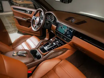 PORSCHE Cayenne E-Hybrid Platinum Edition