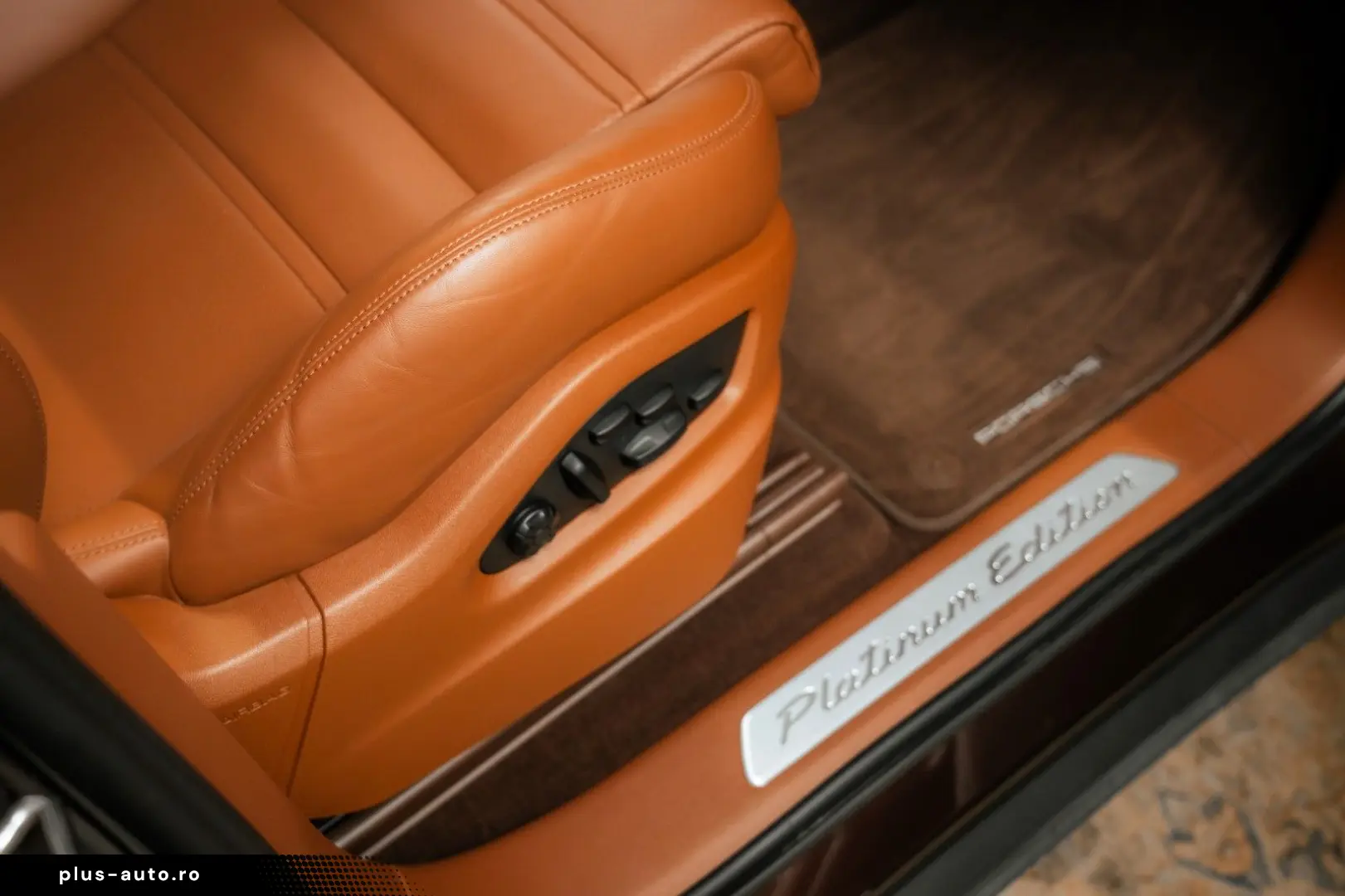 PORSCHE Cayenne E-Hybrid Platinum Edition