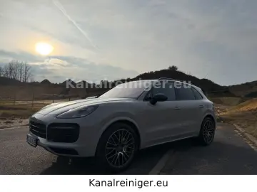 PORSCHE Panorama-Matrix-HeadUp-BOSE