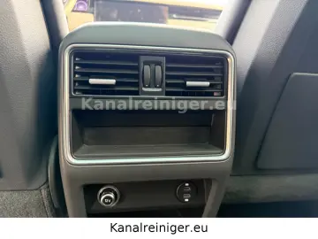 PORSCHE Panorama-Matrix-HeadUp-BOSE