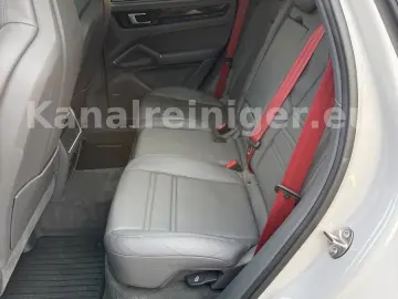 PORSCHE Panorama-Matrix-HeadUp-BOSE