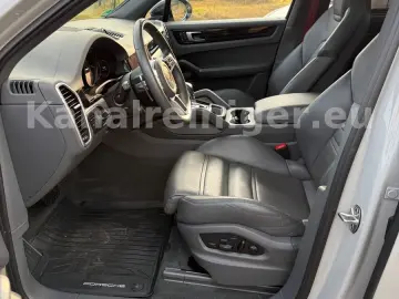 PORSCHE Panorama-Matrix-HeadUp-BOSE