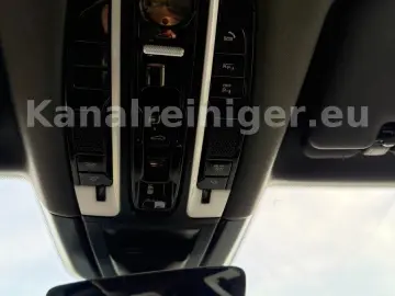 PORSCHE Panorama-Matrix-HeadUp-BOSE
