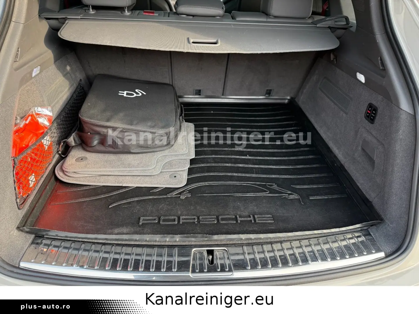 PORSCHE Panorama-Matrix-HeadUp-BOSE