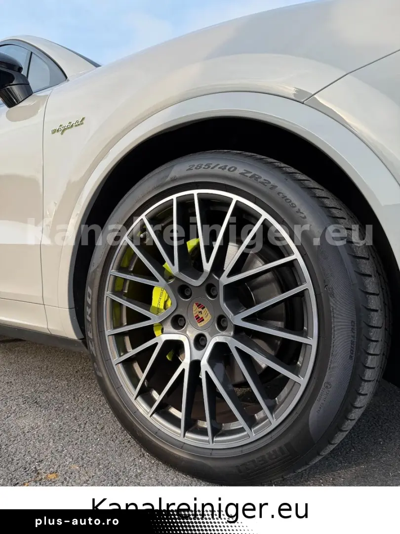 PORSCHE Panorama-Matrix-HeadUp-BOSE