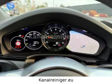 PORSCHE Panorama-Matrix-HeadUp-BOSE