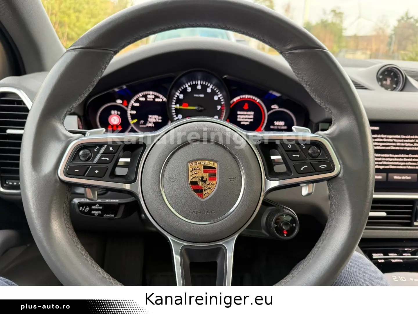 PORSCHE Panorama-Matrix-HeadUp-BOSE