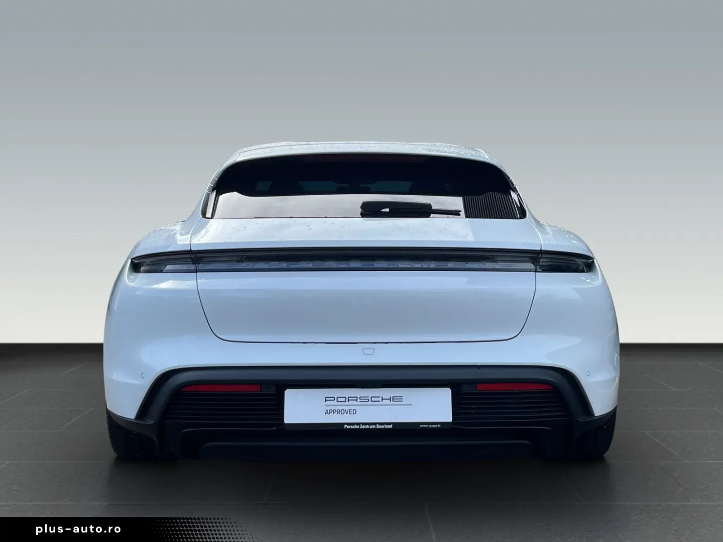 PORSCHE Taycan GTS Sport Turismo PDCC Privacy Servo