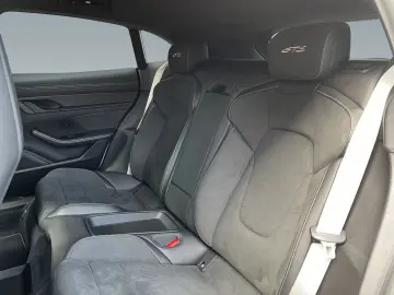 PORSCHE Taycan GTS Sport Turismo PDCC Privacy Servo