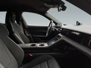 PORSCHE Taycan GTS Sport Turismo PDCC Privacy Servo