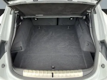 PORSCHE Taycan GTS Sport Turismo PDCC Privacy Servo