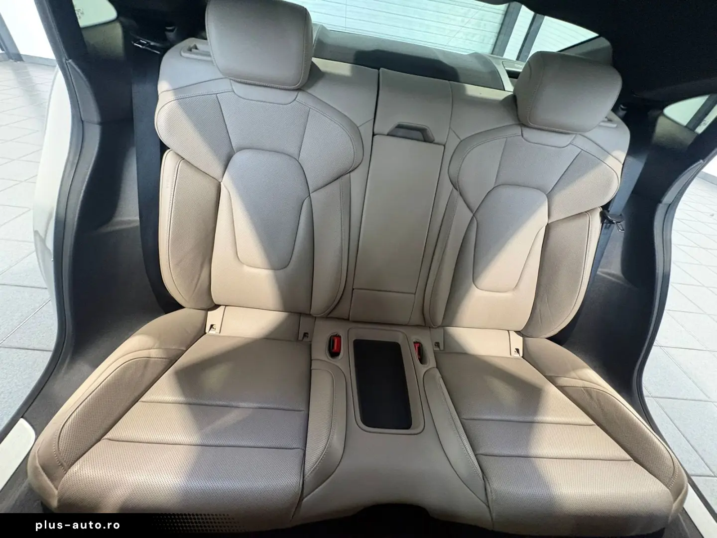 PORSCHE Taycan 4S Plus Chrono ACC Leder BOSE