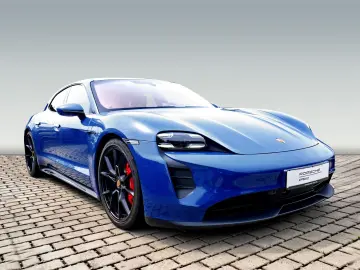 PORSCHE Taycan GTS ST Panogroß 21'' Bose A&hellip;
